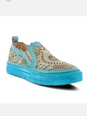 L`Artiste by Spring Step Hanna Slip-on Leather Turquoise Shoes Women's Size 38